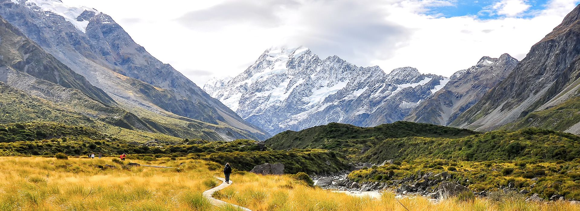 New Zealand Travel Guide - Travel Insights and Tips